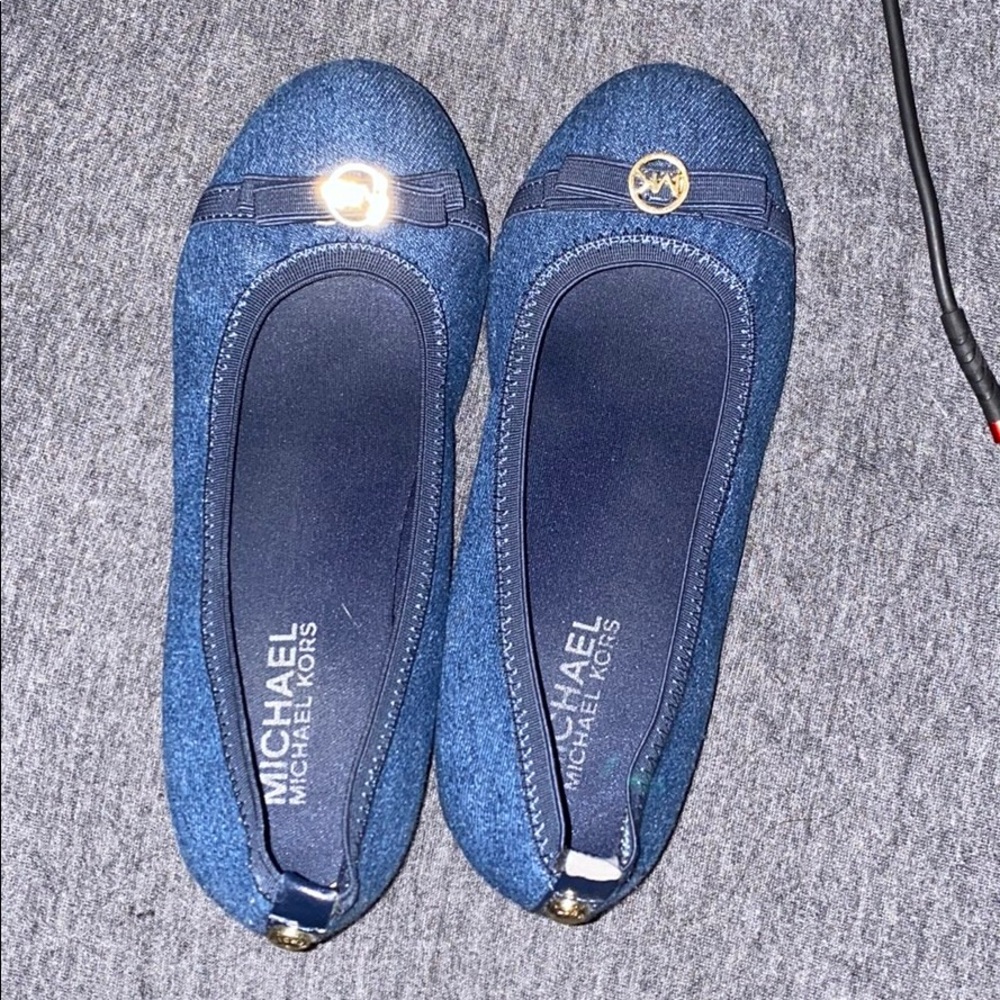 Michael Kors flats